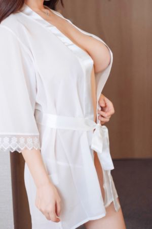 日本大香伊一区二区三区